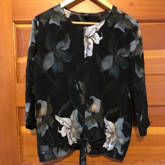 New Club Monaco silk tie front lily floral blouse - Picture 1 of 9